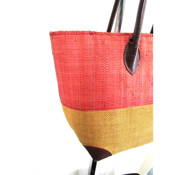 Le Voyage en Panier Medium Size Pink & Brown Straw & Leather Tote Handbag - Picture 3 of 11